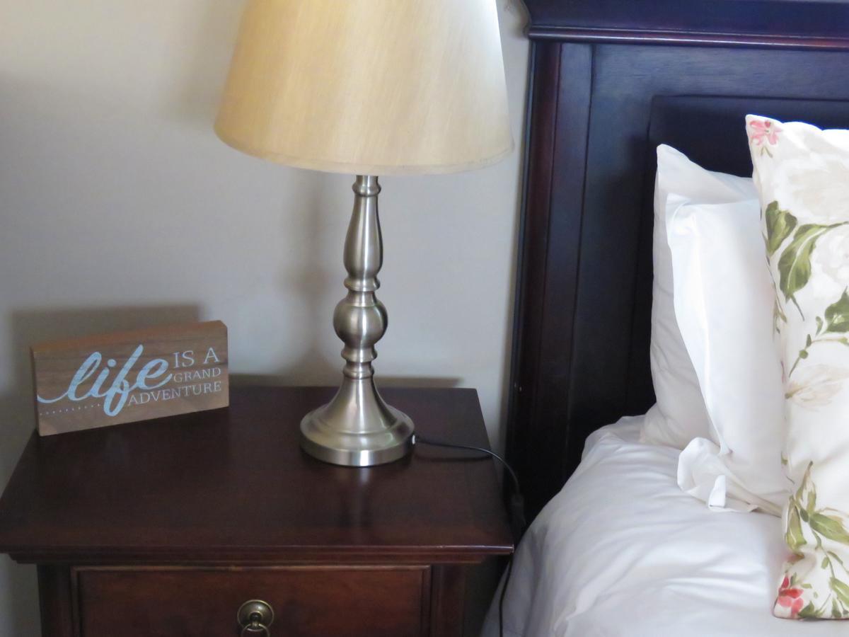 Beautiful Studio! Modern, Secure,Comfy Stay In Windhoek Golf Estate المظهر الخارجي الصورة